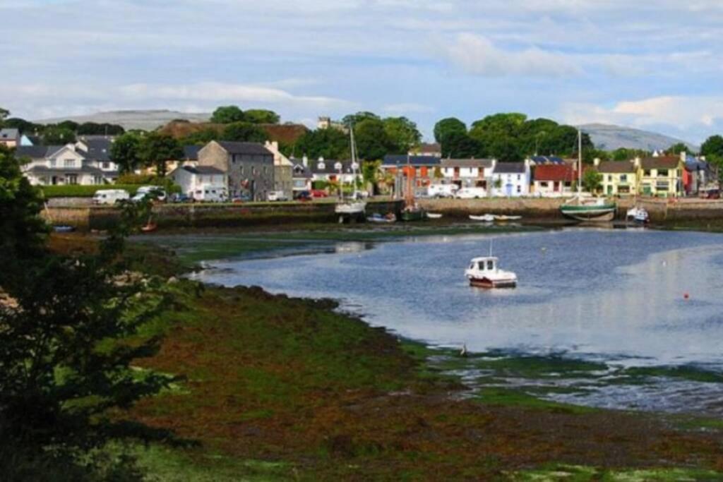 Tigh Noor - Escape To Kinvara By The Sea! ゴールウェイ エクステリア 写真