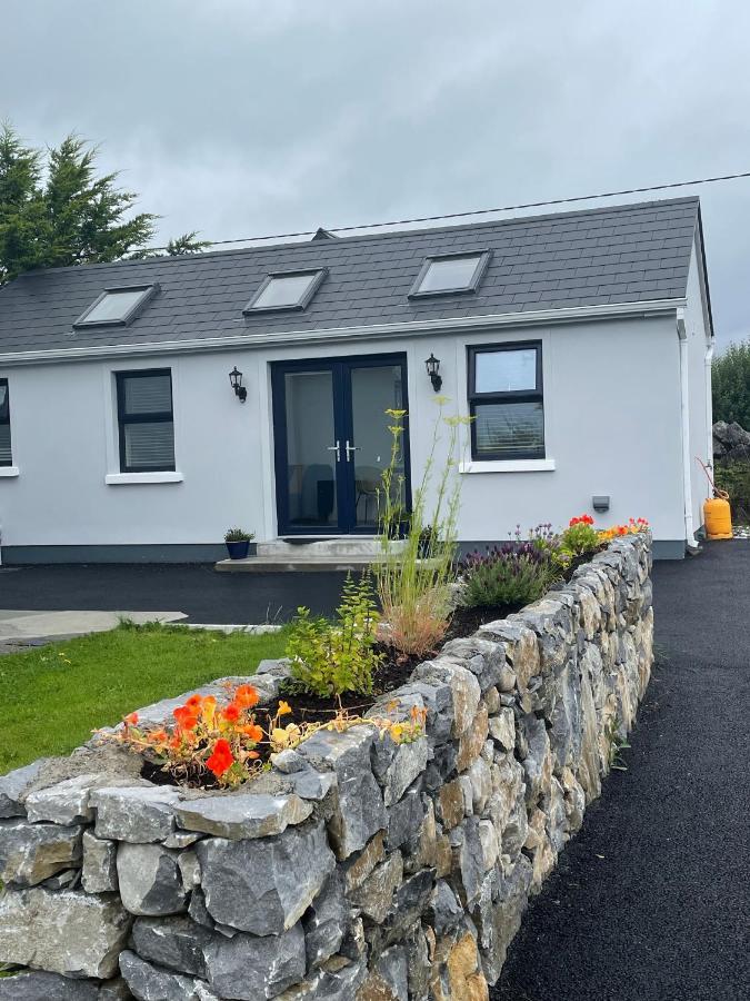 Tigh Noor - Escape To Kinvara By The Sea! ゴールウェイ エクステリア 写真