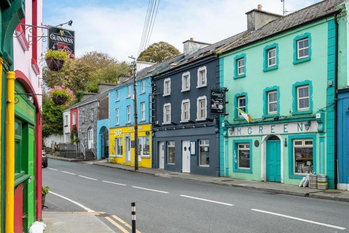 Tigh Noor - Escape To Kinvara By The Sea! ゴールウェイ エクステリア 写真